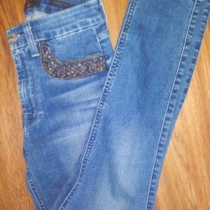 Embellished edition Jen7